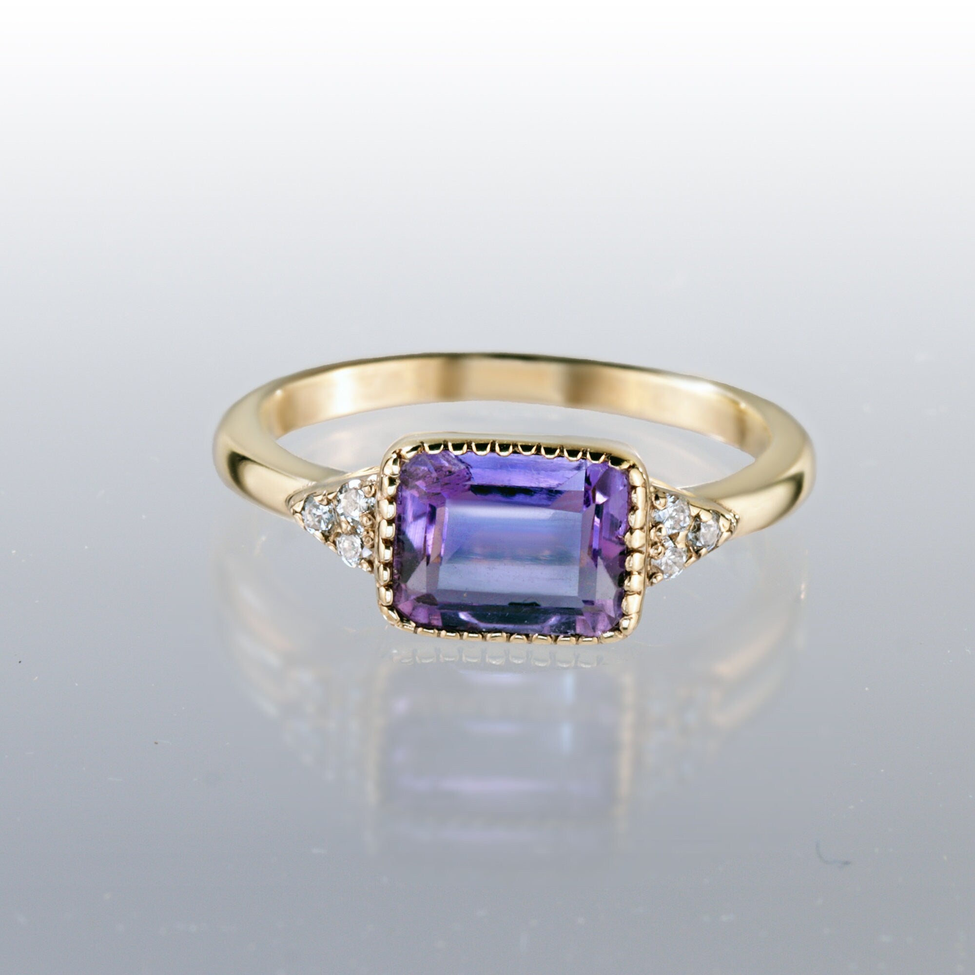 East-West Emerald Cut Purple Amethyst Ring with Clear Quartz Accents - H.L.Jewelry