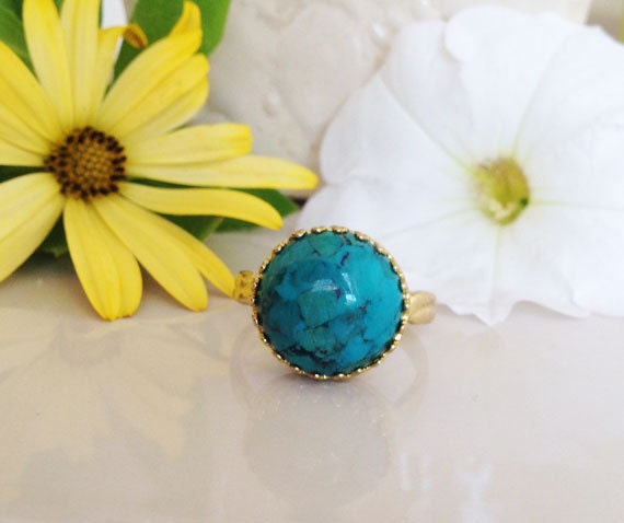 Large Green Turquoise Round Crown Ring - H.L.Jewelry