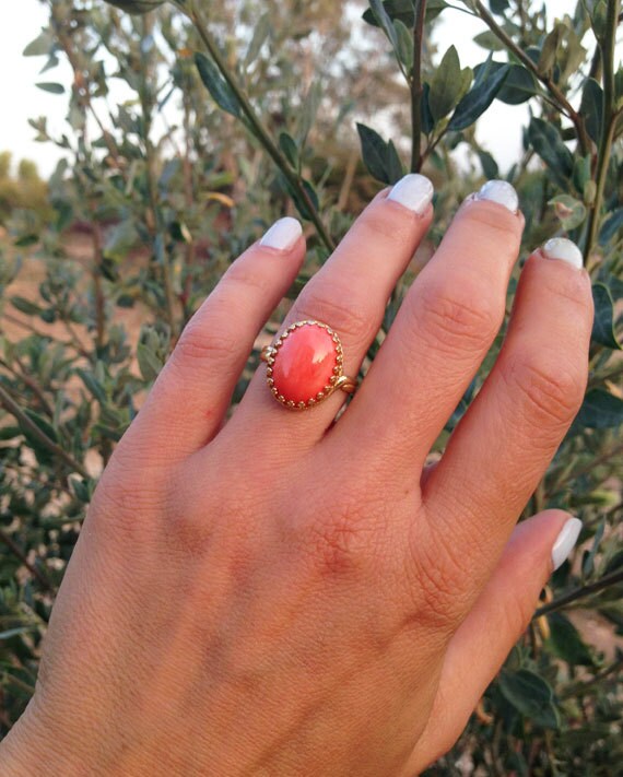 Large Peach Coral Oval Crown Statement Ring - H.L.Jewelry
