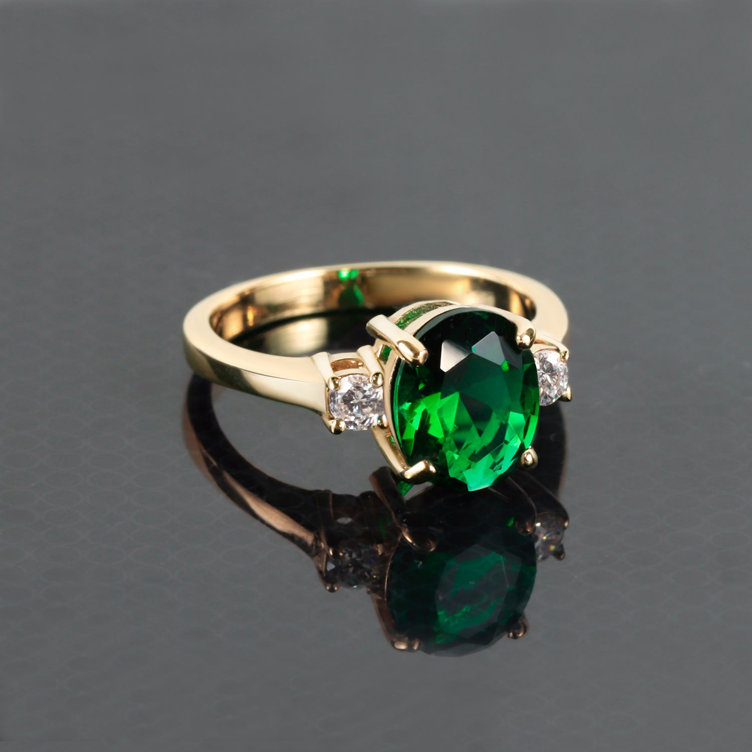 Oval Emerald Statement Ring with Clear Quartz Accents - H.L.Jewelry