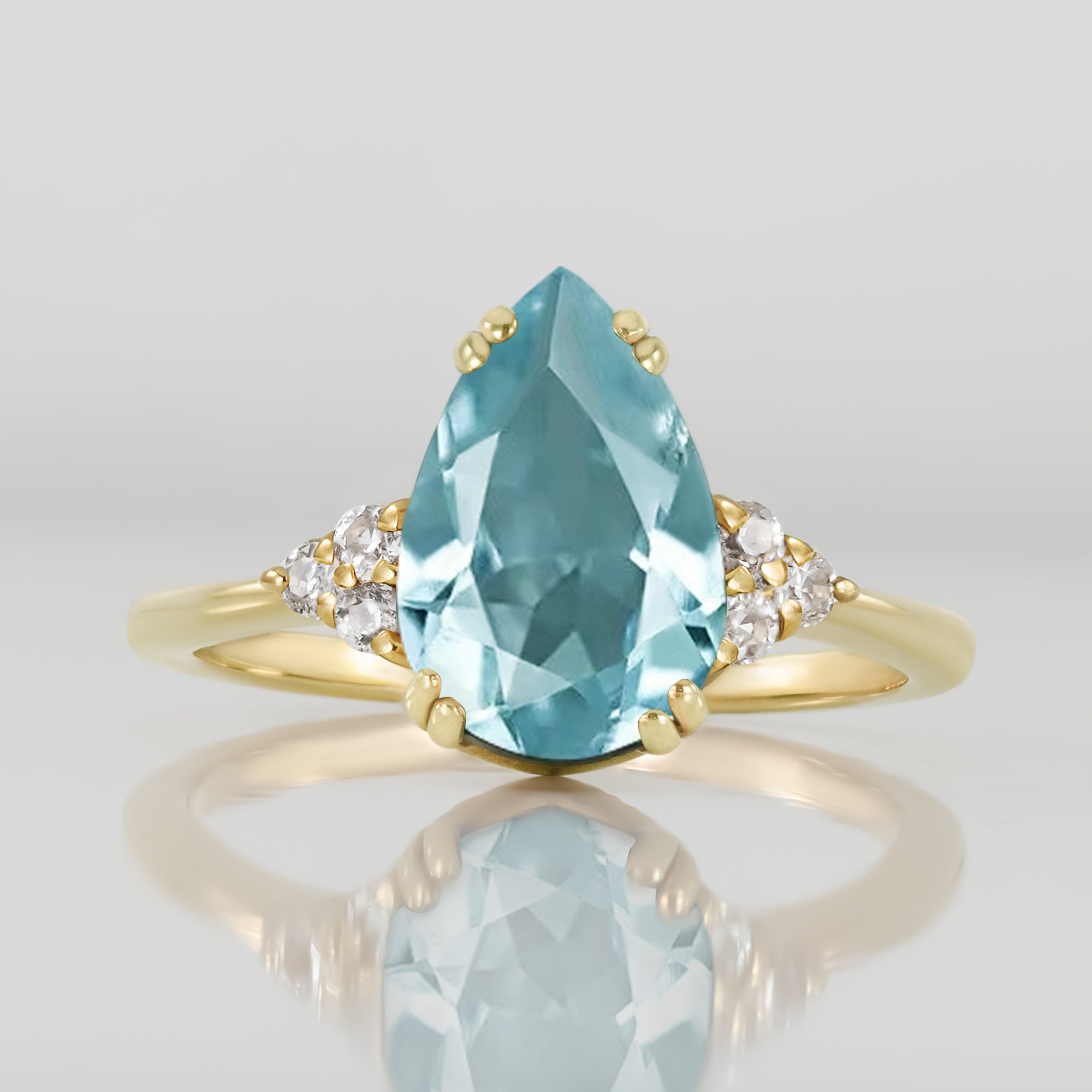 Pear-Shaped Aquamarine Engagement Ring with Clear Quartz Accents - H.L.Jewelry