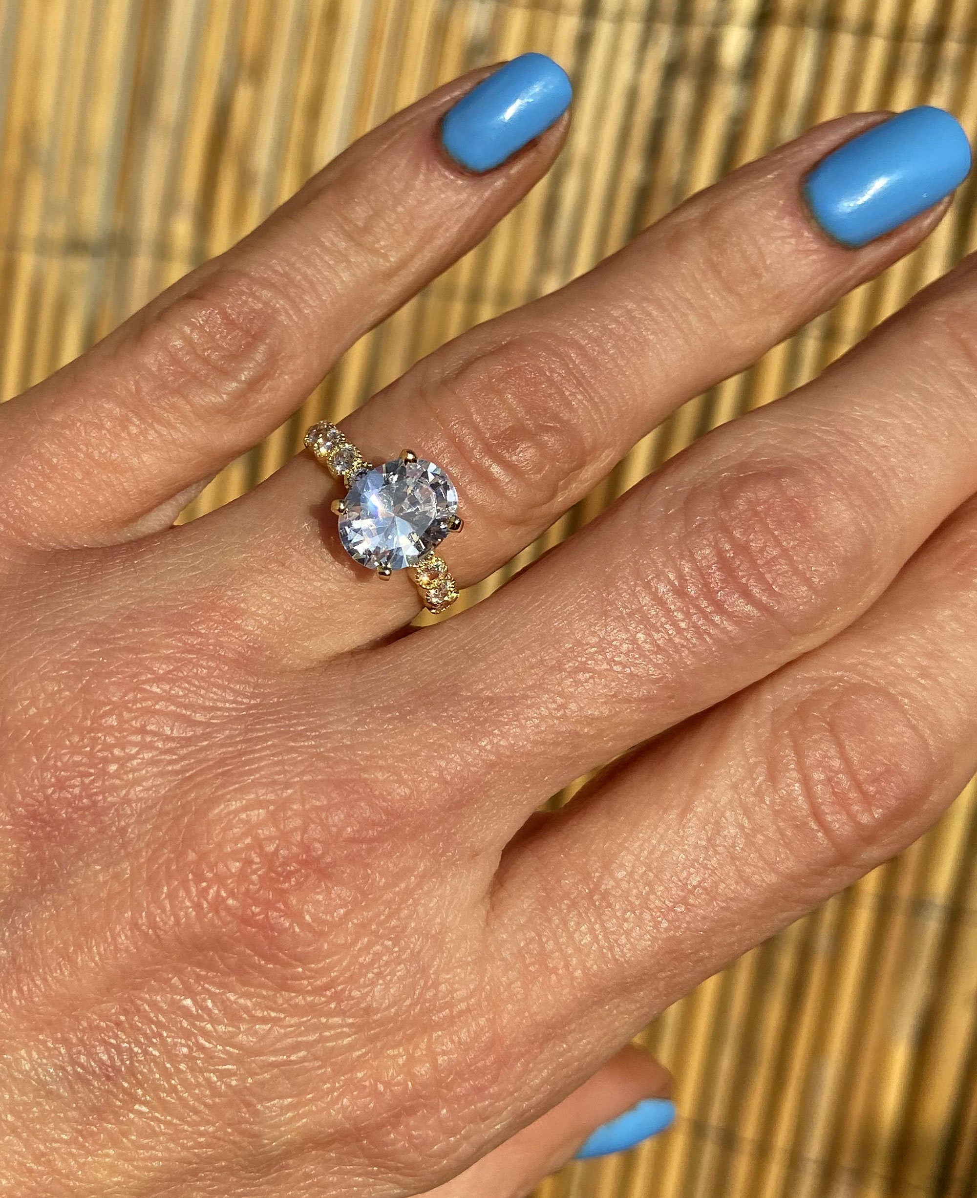 April Birthstone Oval Clear Quartz Gemstone Engagement Ring - H.L.Jewelry