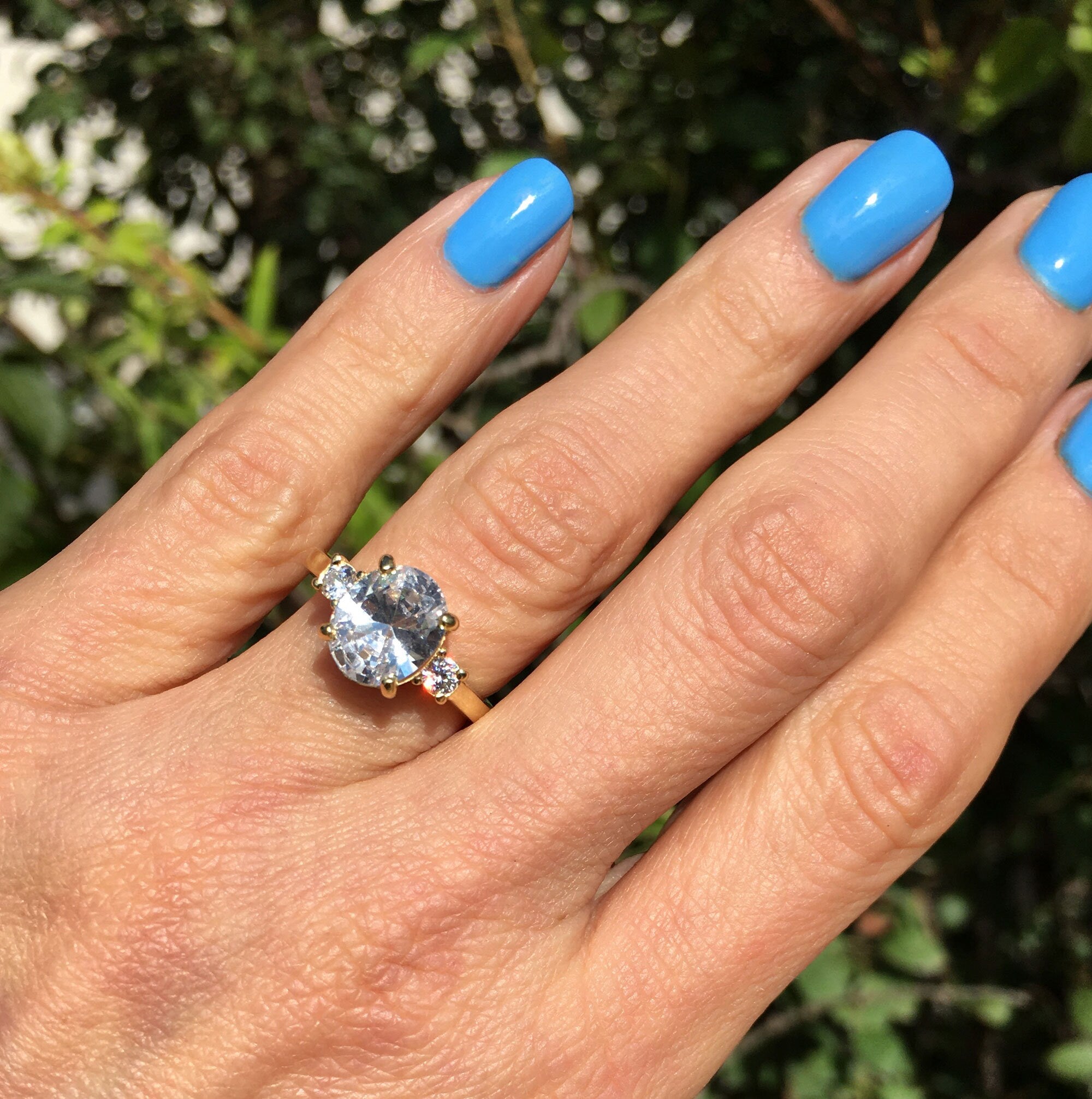 April Birthstone Oval Clear Quartz Gemstone Engagement Ring - H.L.Jewelry