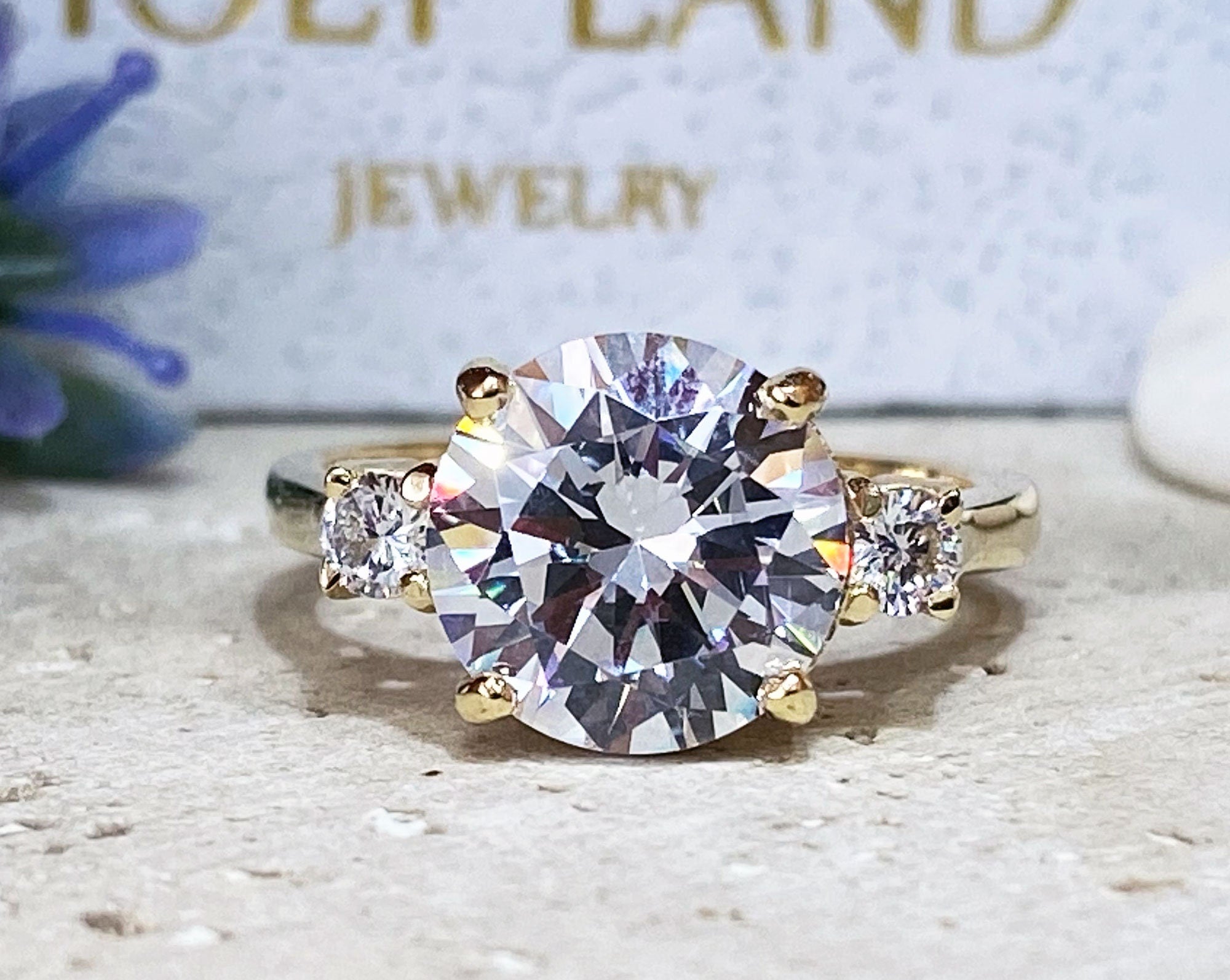 April Birthstone Round Clear Quartz Gemstone Statement Engagement Ring - H.L.Jewelry