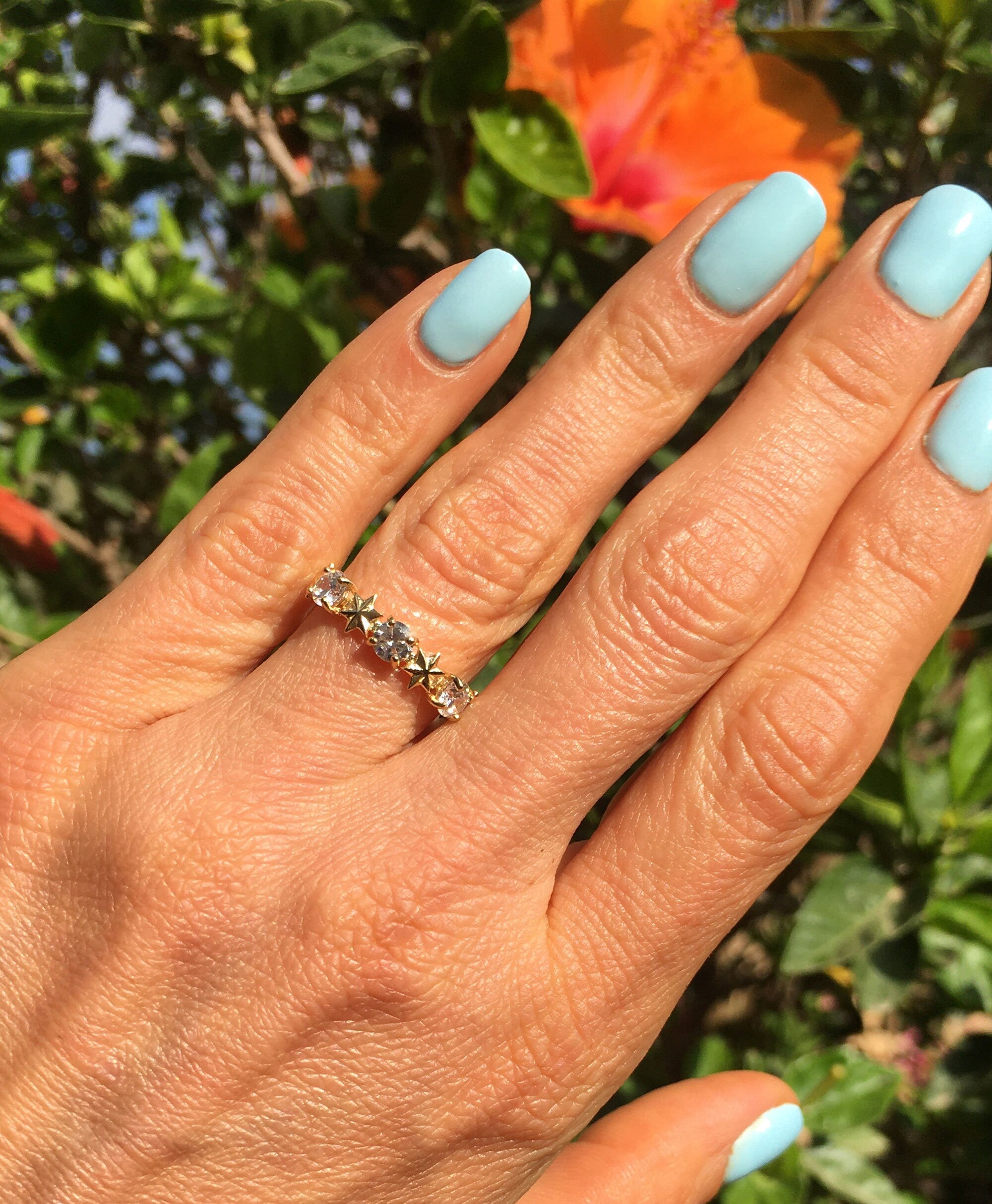 April Birthstone Round Clear Quartz Three Stone Ring with Star Accents - H.L.Jewelry