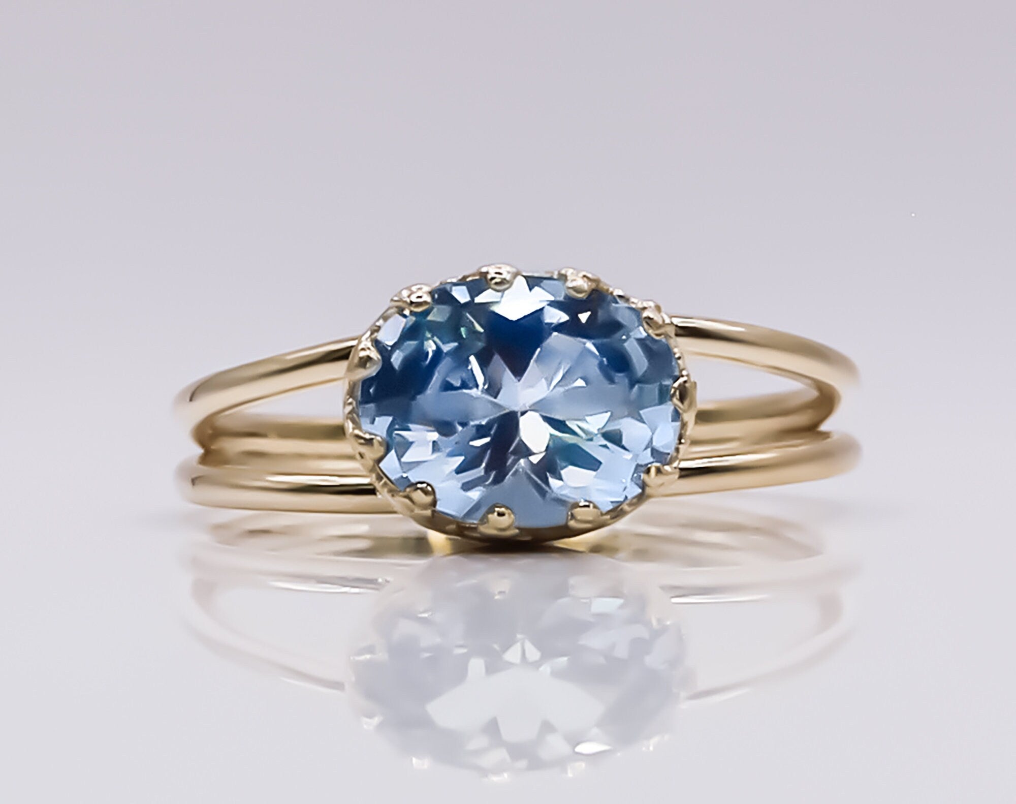 Aquamarine Double Band Vintage Oval Crown Ring - H.L.Jewelry