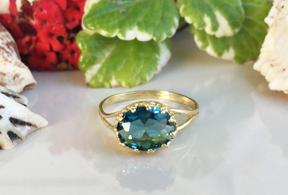 Blue Topaz Double Band Vintage Oval Crown Ring - H.L.Jewelry