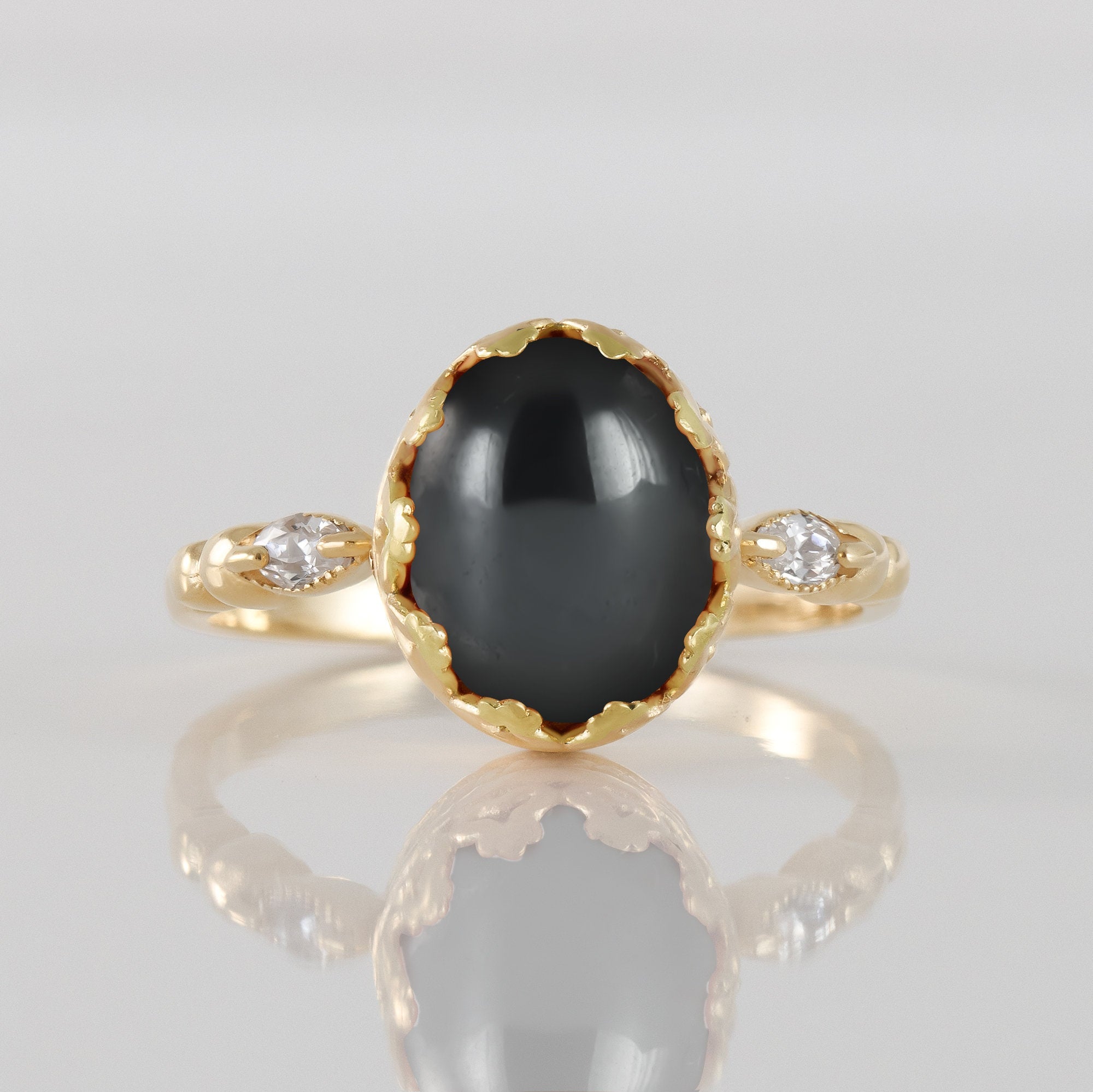 Hematite Vintage Oval Crown Ring with Clear Quartz Accents - H.L.Jewelry