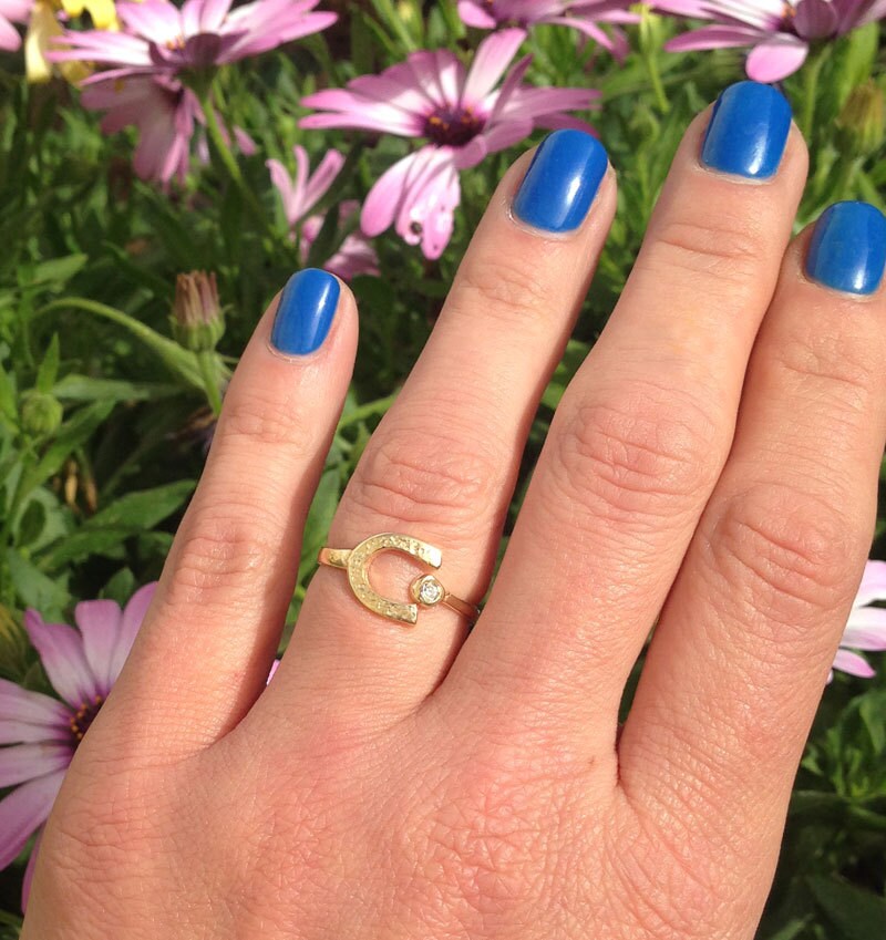 Lucky Horseshoe Simple Textured Hammered Ring - H.L.Jewelry