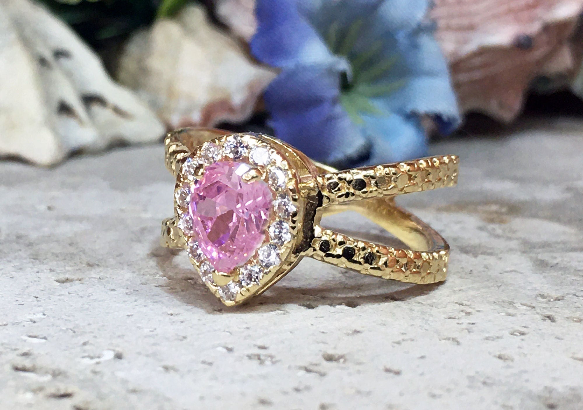 October Birthstone Pear-Shaped Rose Quartz Ring with Clear Quartz Halo - H.L.Jewelry
