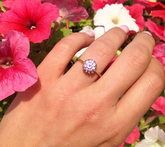 October Birthstone Rose Quartz Round Crown Ring - H.L.Jewelry