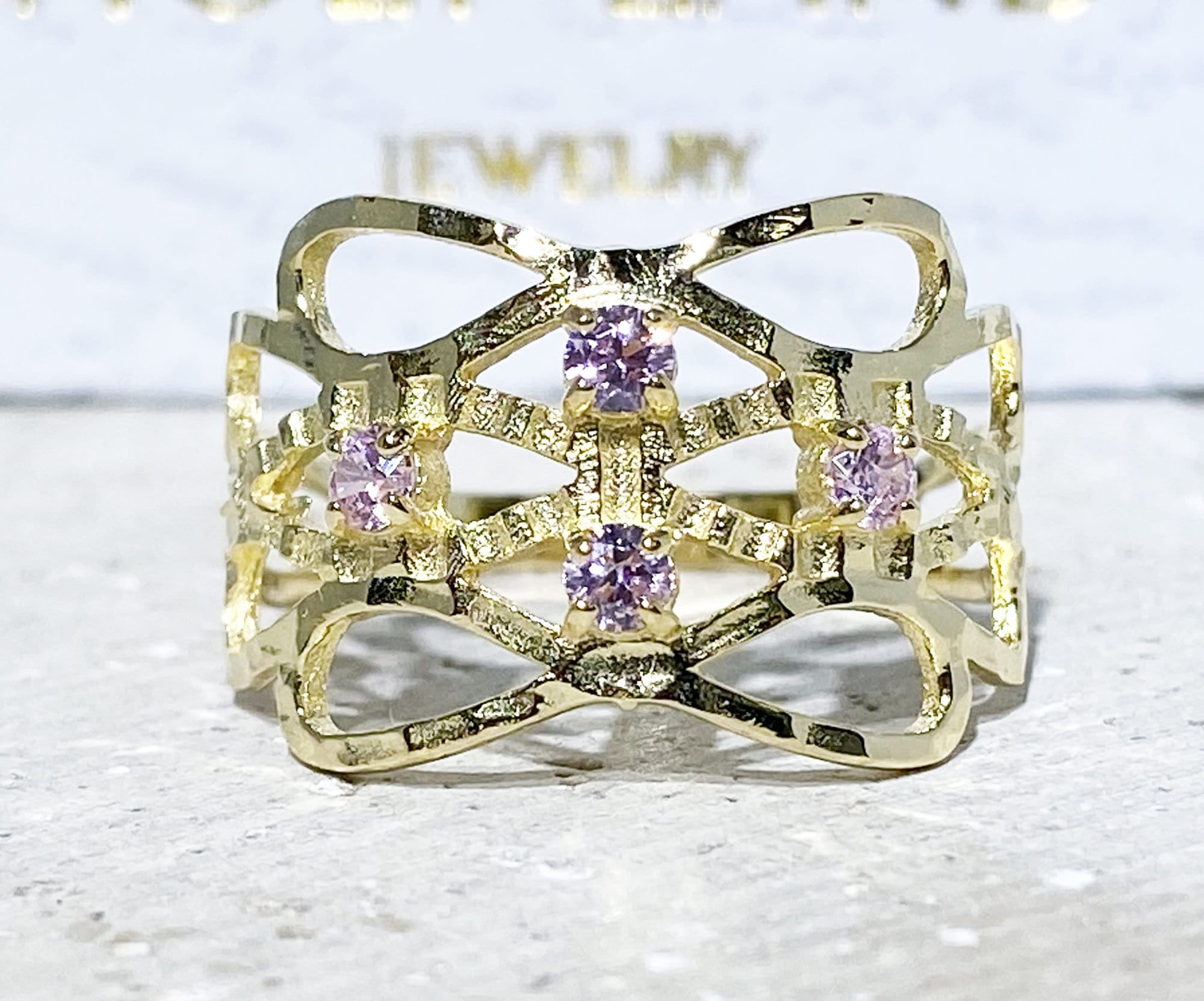 October Birthstone Round Rose Quartz Four-Stone Hammered Band Ring - H.L.Jewelry