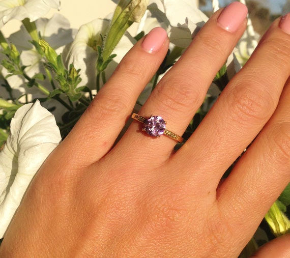 October Birthstone Round Rose Quartz Simple Solitaire Ring - H.L.Jewelry