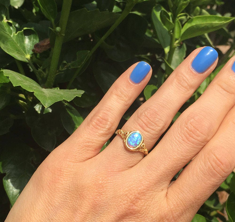 Oval Blue Opal Gemstone Lace Ring - H.L.Jewelry