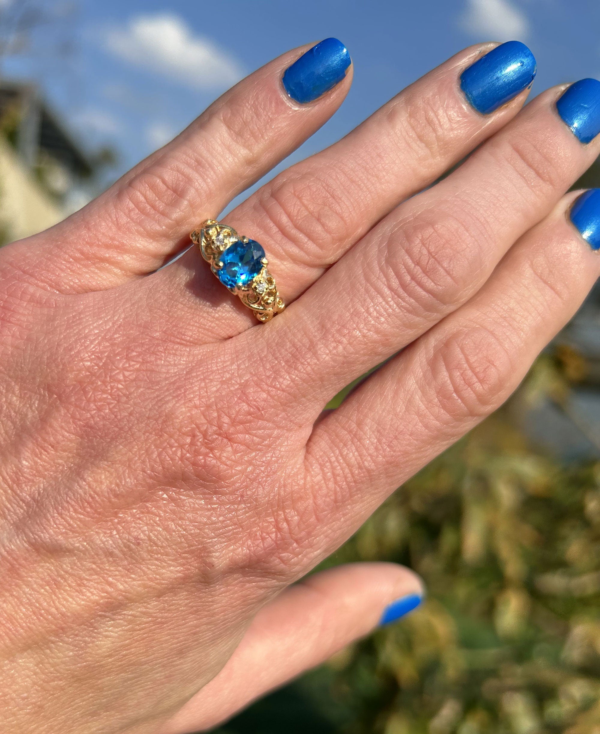 Oval Blue Topaz Lace Ring with Clear Quartz Accents - H.L.Jewelry