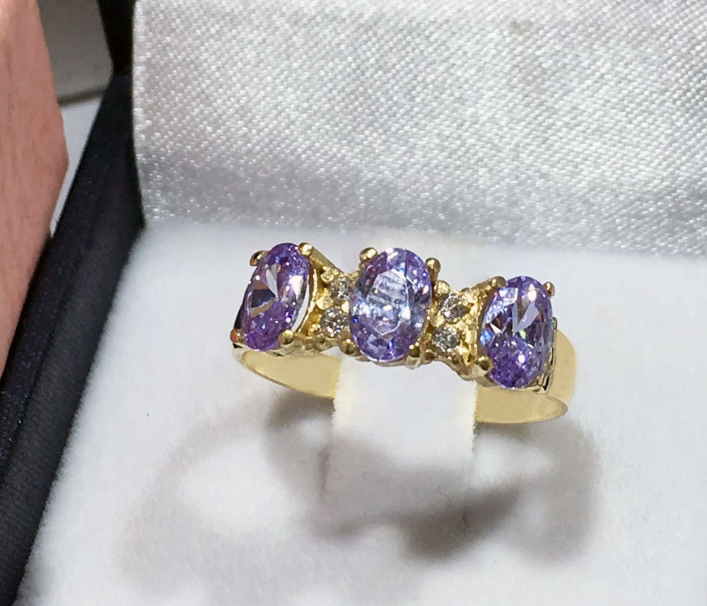 Oval Lavender Amethyst Three Stone Ring with Clear Quartz Accents - H.L.Jewelry