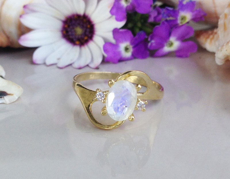 Oval Rainbow Moonstone Ring with Clear Quartz Accents - H.L.Jewelry