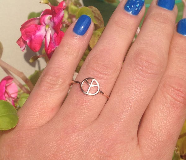 Peace Symbol Simple Ring - Peace Sign Jewelry - H.L.Jewelry