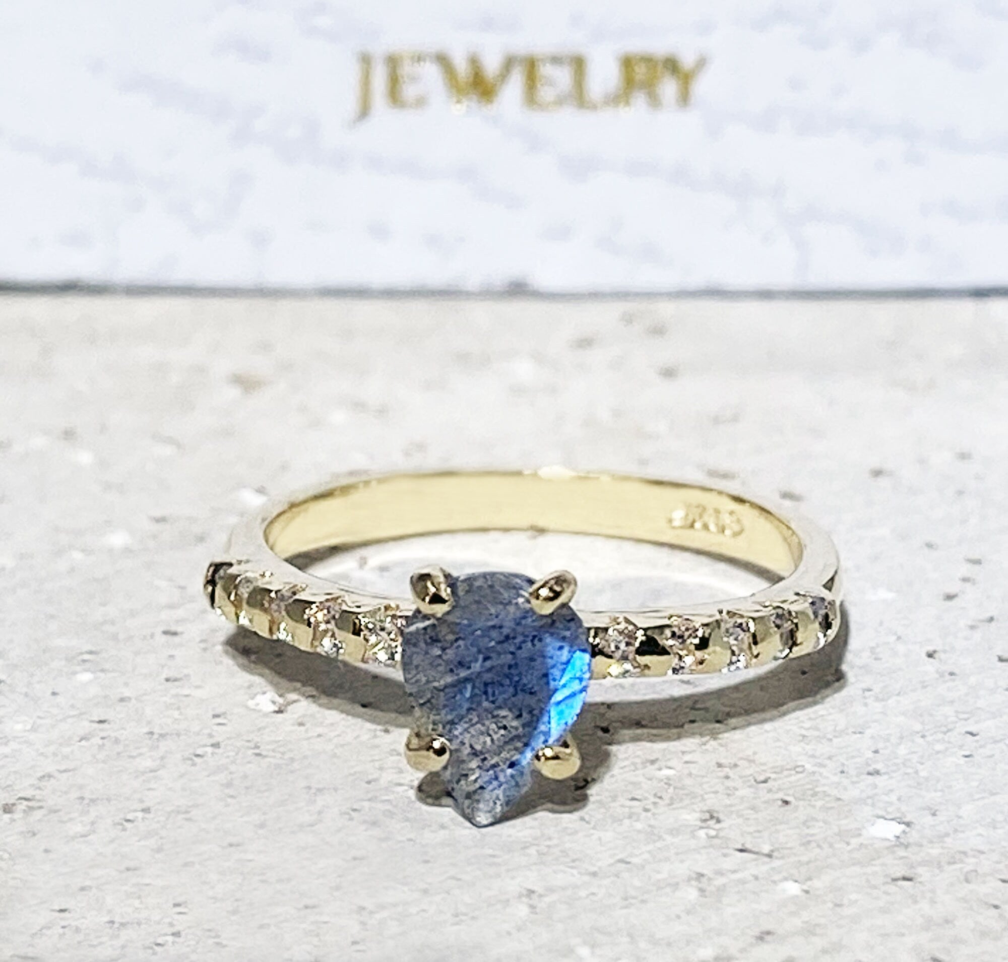 Pear-Shaped Labradorite Delicate Ring with Clear Quartz Accents - H.L.Jewelry
