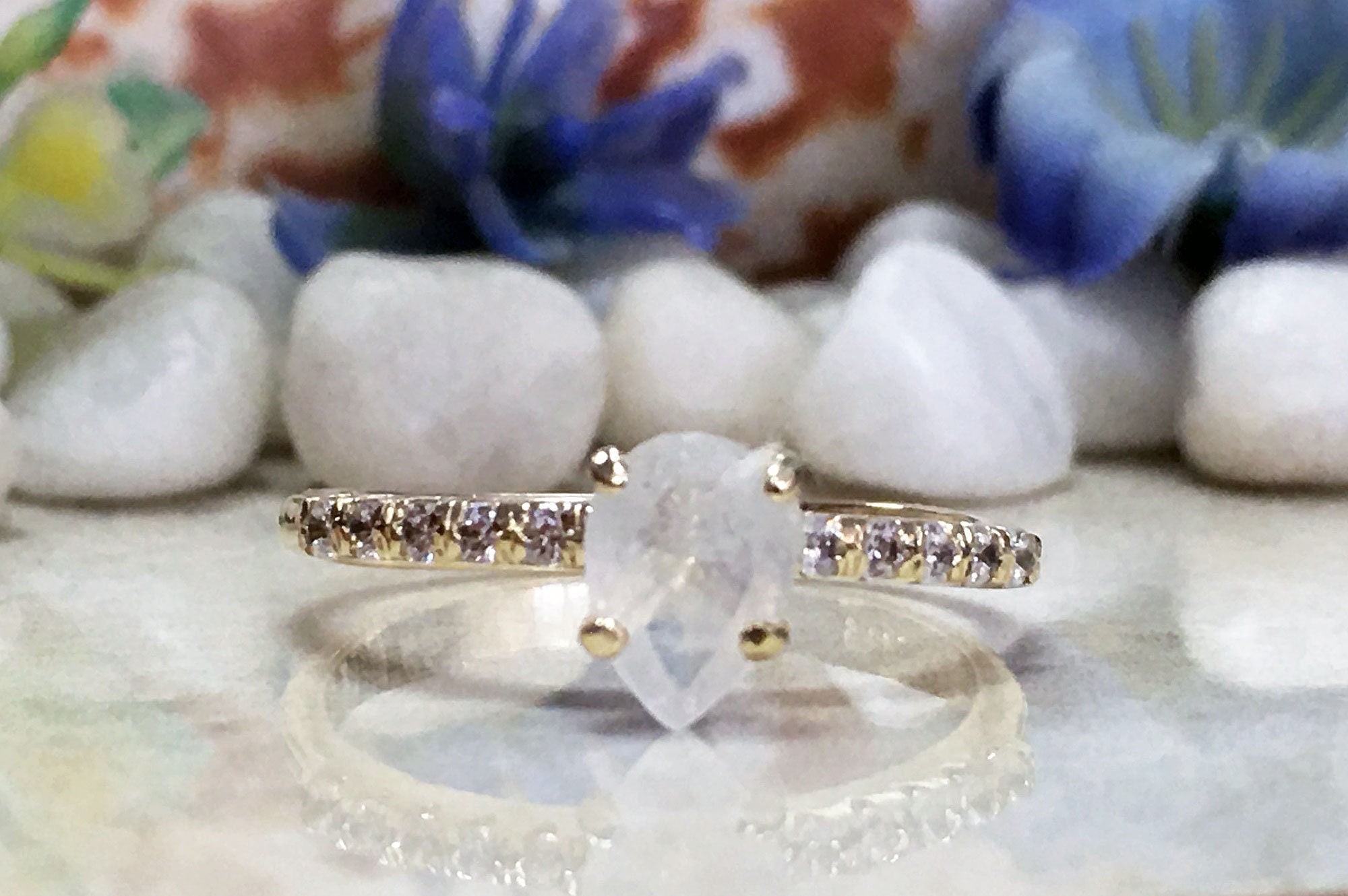 Pear-Shaped Rainbow Moonstone Delicate Ring with Clear Quartz Accents - H.L.Jewelry