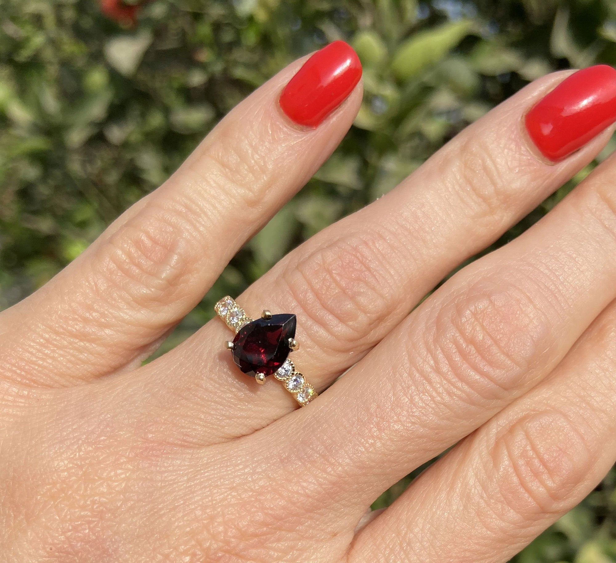 Pear-Shaped Red Garnet Engagement Ring with Clear Quartz Accents - H.L.Jewelry