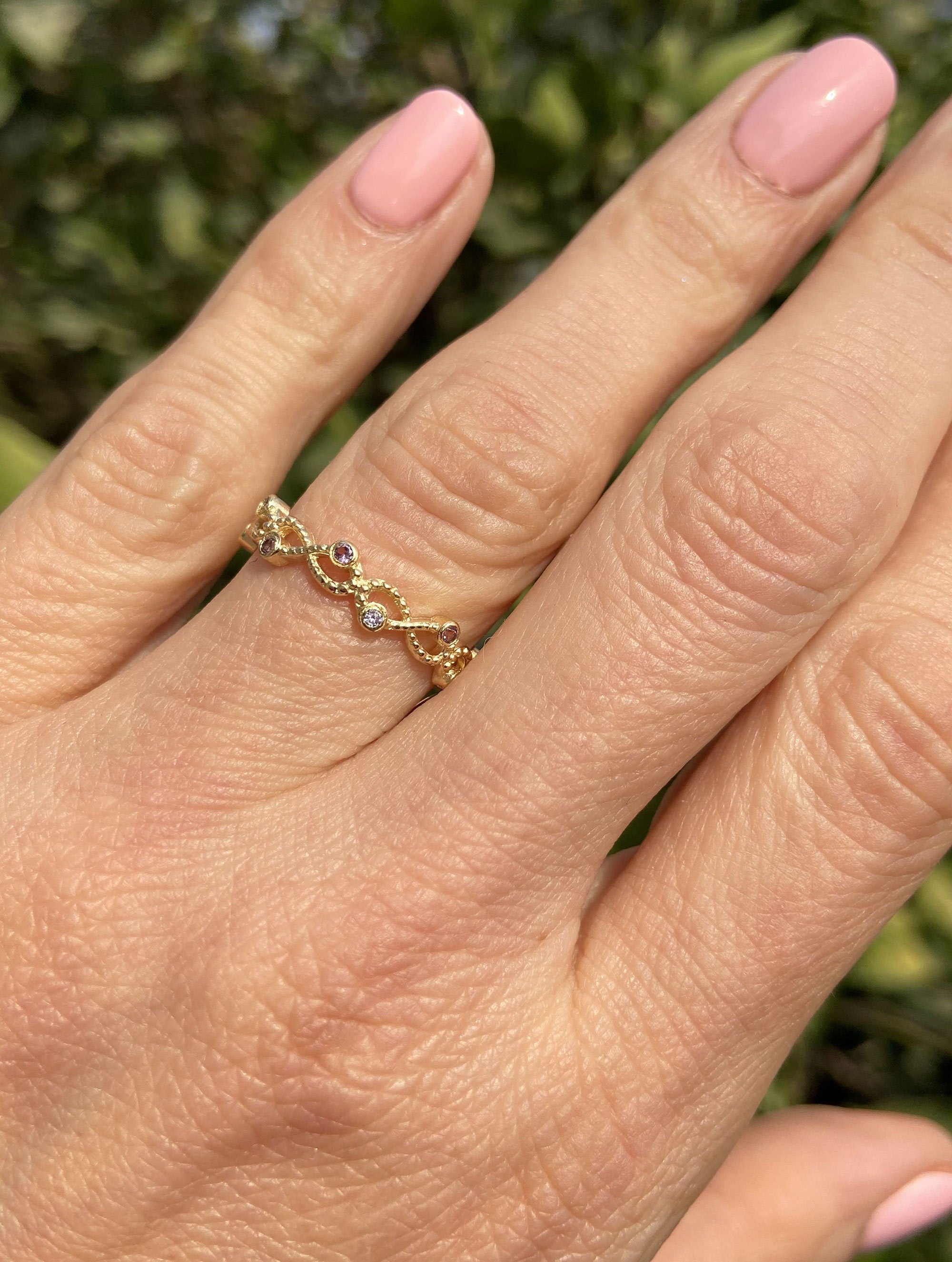 Round Alexandrite Ten Stone Infinity Ring - H.L.Jewelry