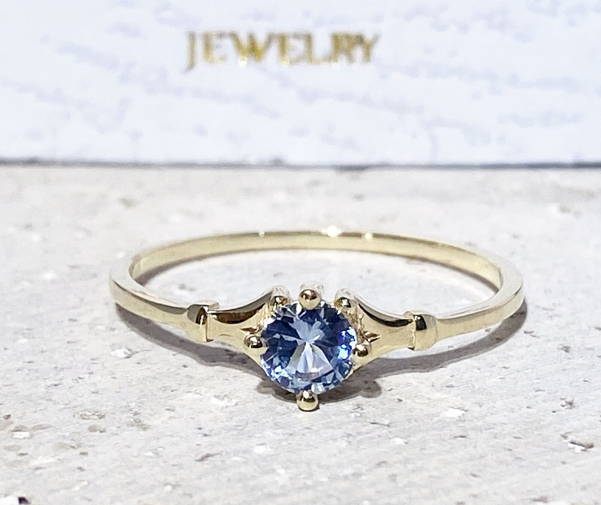 Round Aquamarine Simple Delicate Ring - H.L.Jewelry