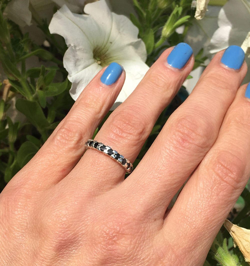 Round Black Onyx Eleven Stone Stacking Half Eternity Ring - H.L.Jewelry