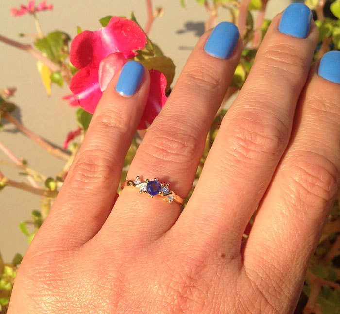 Round Blue Sapphire Delicate Ring with Clear Quartz Accents - H.L.Jewelry