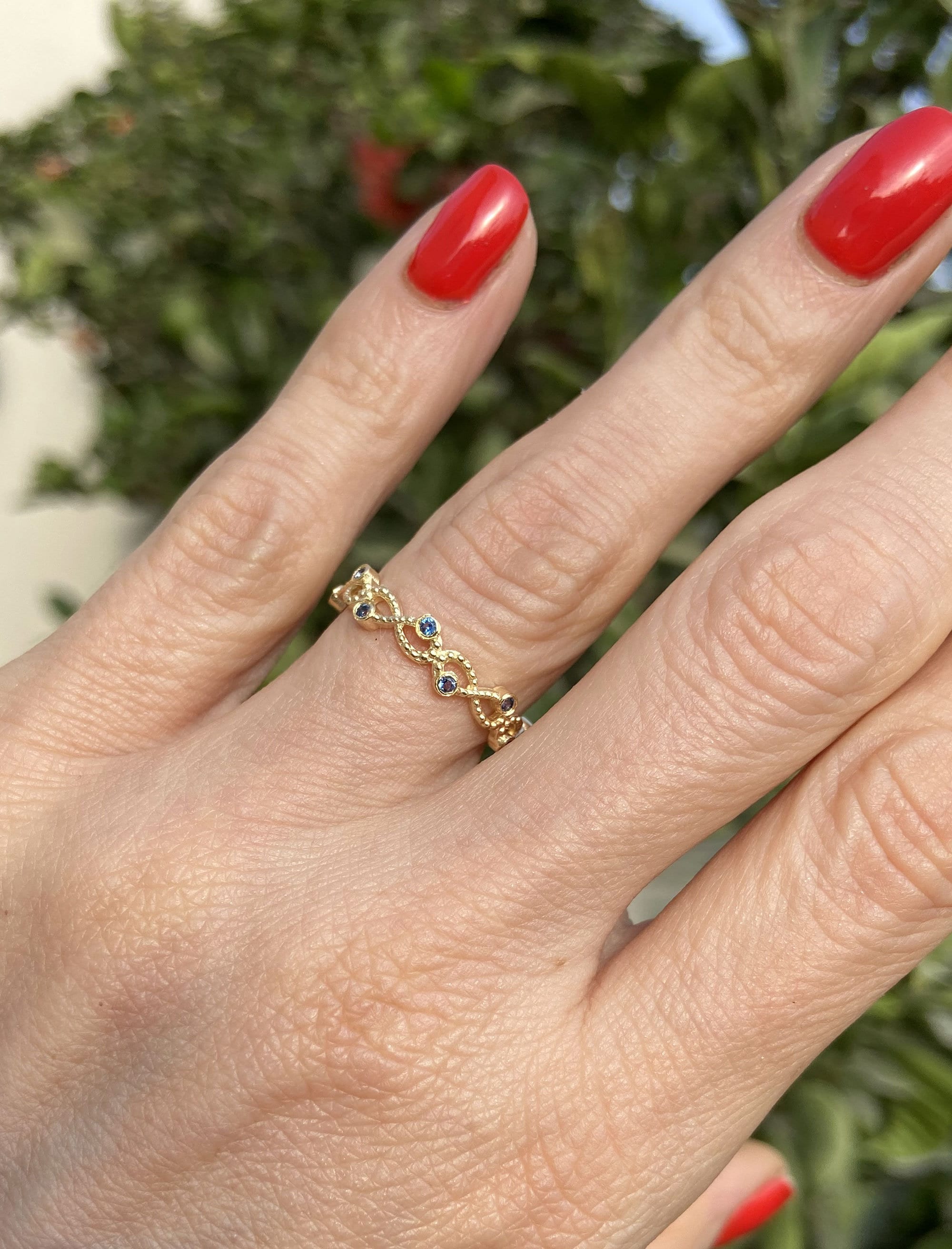 Round Blue Topaz Ten Stone Infinity Ring - H.L.Jewelry