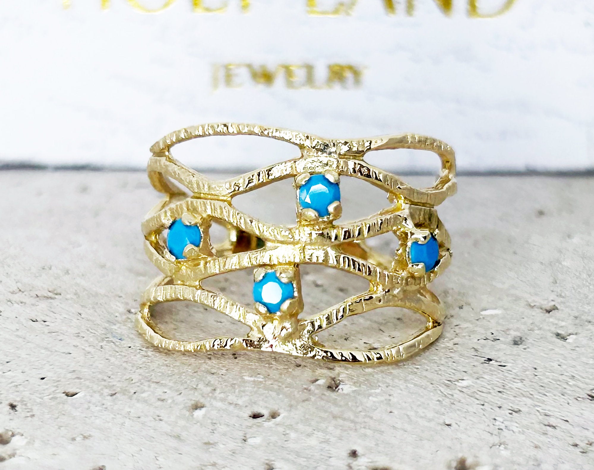 Round Blue Turquoise Four Stone Wide Hammered Band Ring - H.L.Jewelry