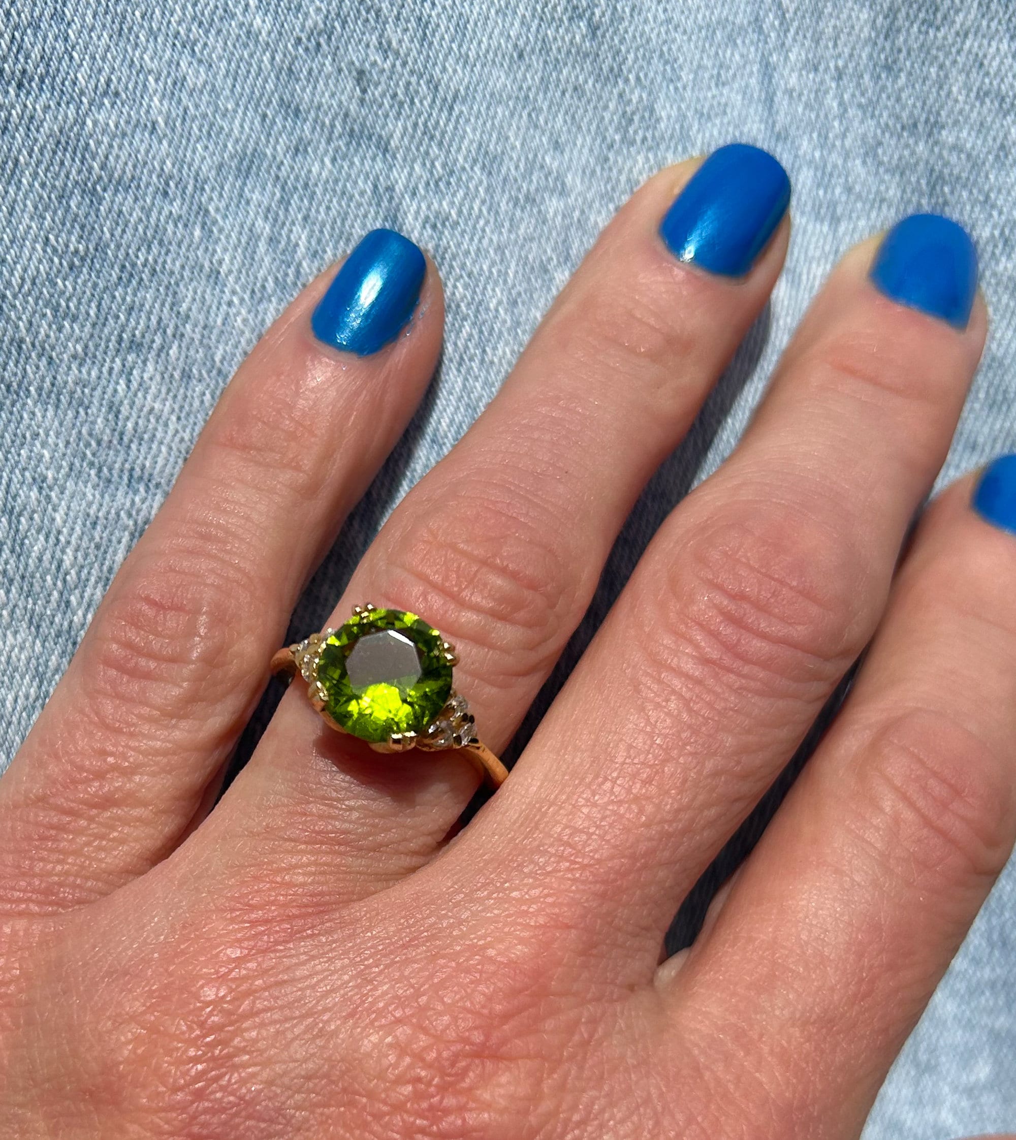 Round Peridot Engagement Ring with Clear Quartz Accents - H.L.Jewelry