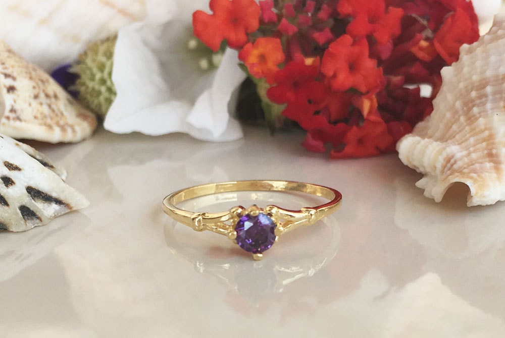 Round Purple Amethyst Delicate Simple Ring - H.L.Jewelry