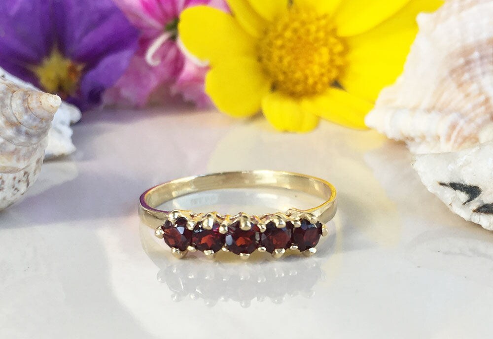 Round Red Garnet Five-Stone Stacking Ring - H.L.Jewelry