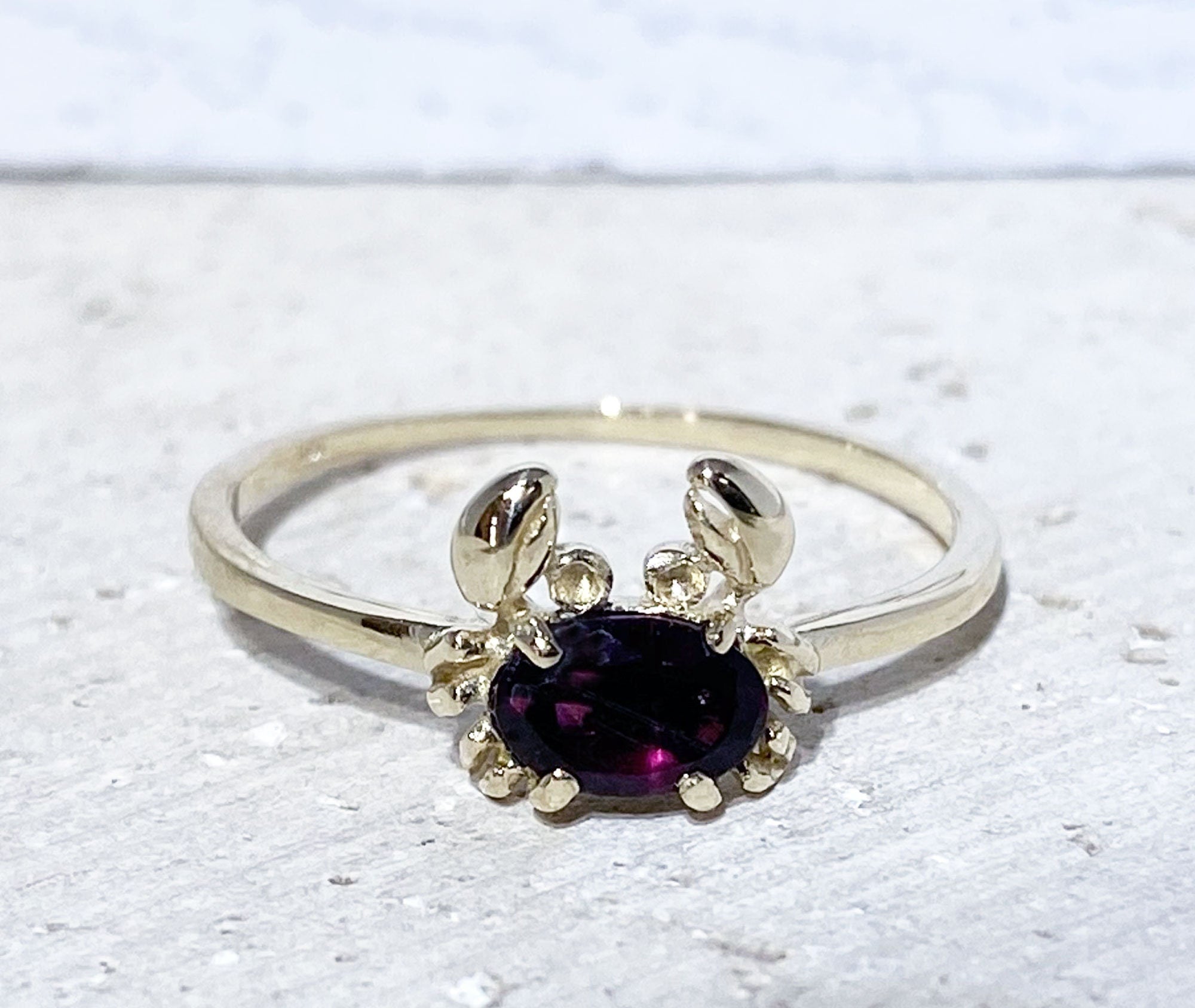 Simple Cute Crab Ring Band with Any Birthstone of Your Choice - H.L.Jewelry