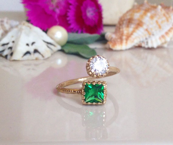 Square Emerald & Round Clear Quartz Hammered Band Adjustable Ring - H.L.Jewelry