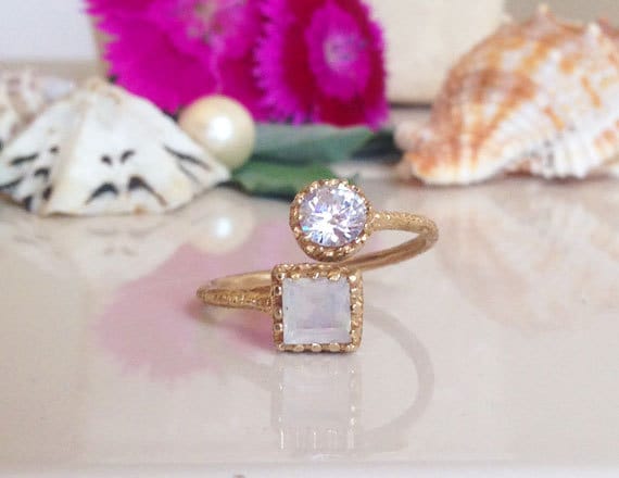 Square Moonstone & Round Clear Quartz Hammered Band Adjustable Ring - H.L.Jewelry