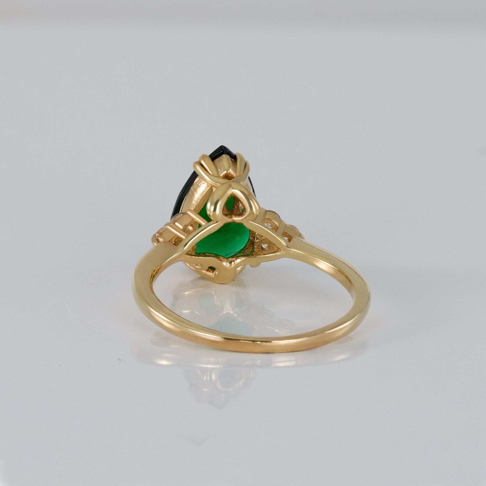 Emerald Ring - May Birthstone - Pear-Shaped Emerald Gemstone Statement Engagement Ring with Clear Quartz Accents - H.L.Jewelry