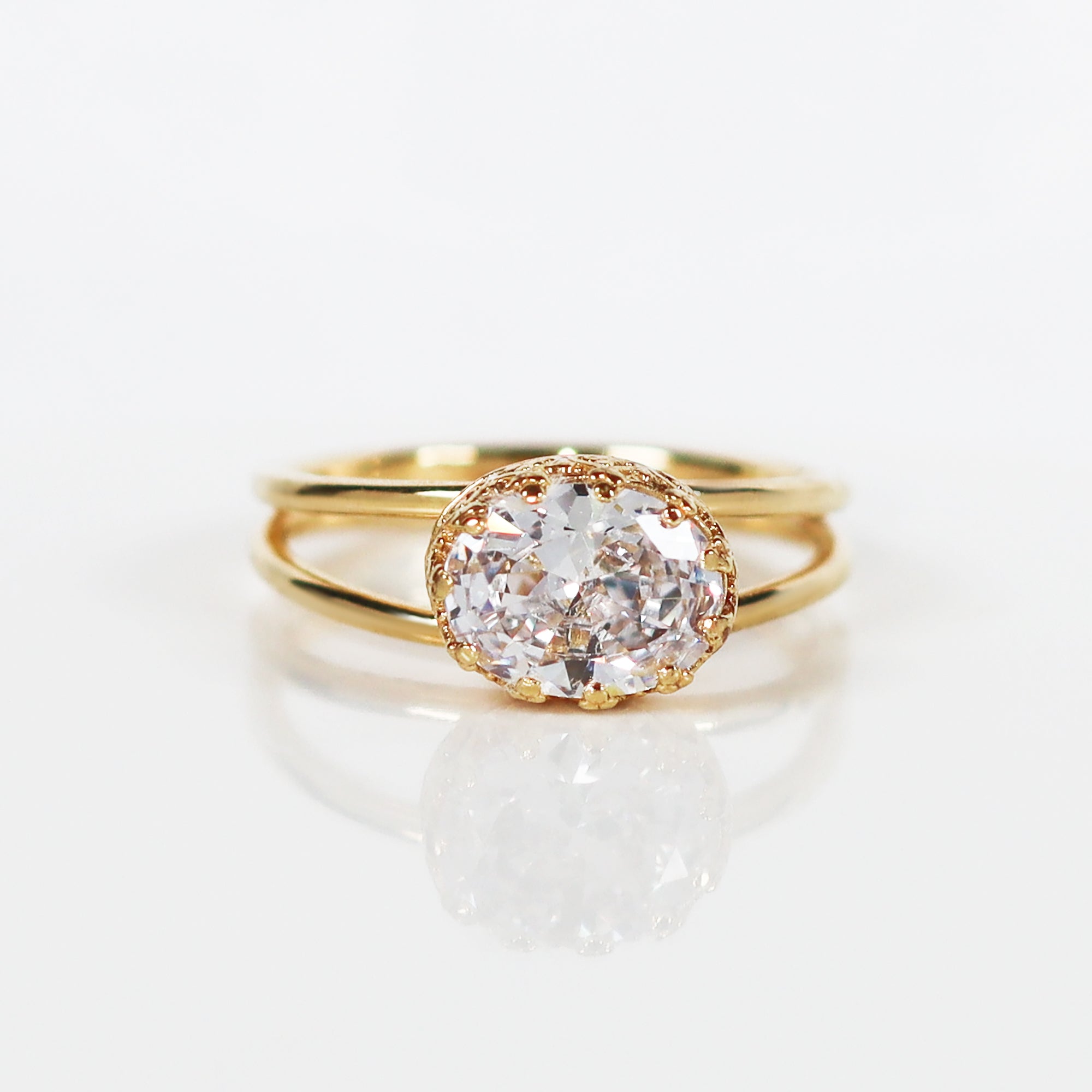 April Birthstone Clear Quartz Double Band Vintage Oval Crown Ring - H.L.Jewelry