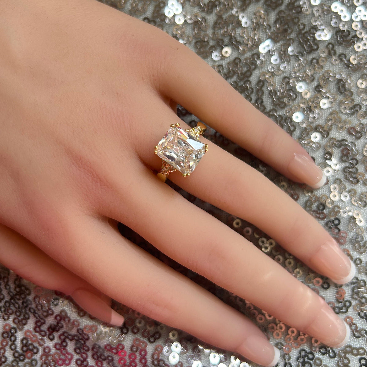 April Birthstone - Octagon Clear Quartz Statement Ring - H.L.Jewelry