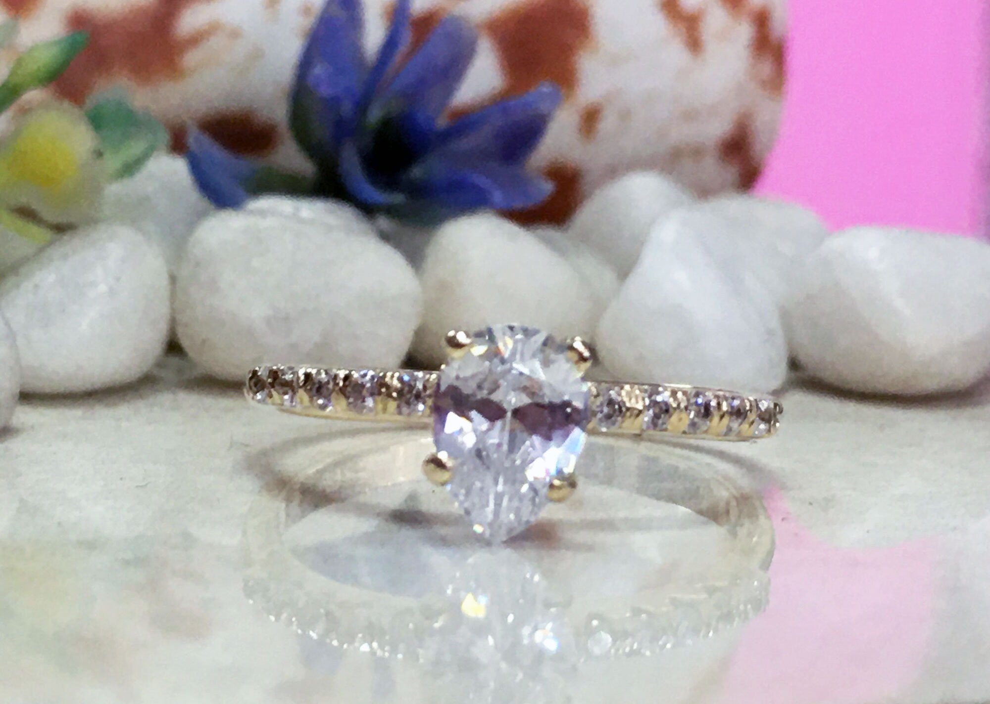 April Birthstone Pear-Shaped Clear Quartz Gemstone Delicate Ring - H.L.Jewelry