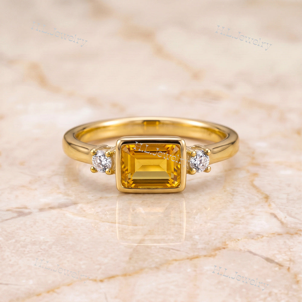East-West Emerald-Cut Citrine Ring with Clear Quartz Accents - H.L.Jewelry