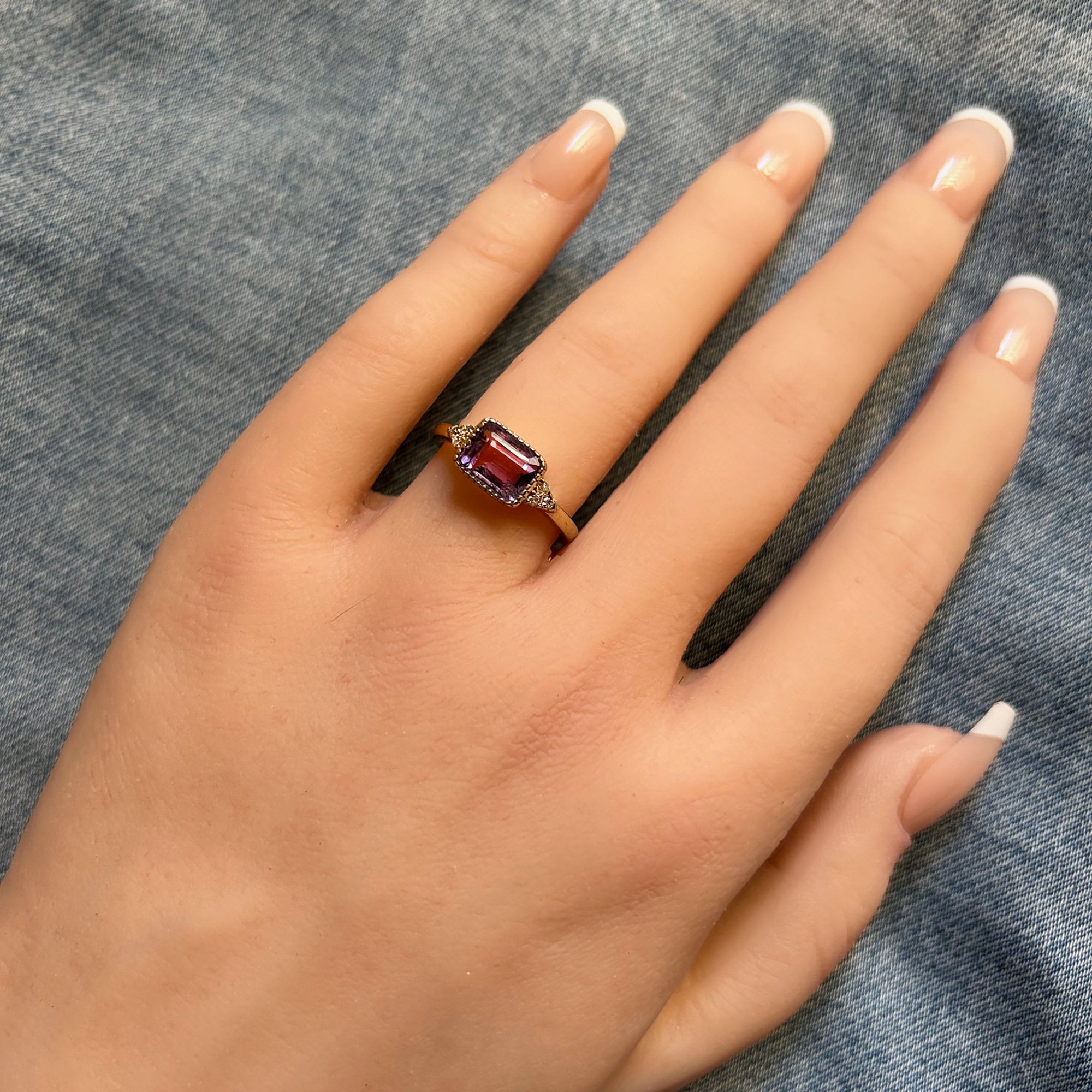 East-West Emerald Cut Purple Amethyst Ring with Clear Quartz Accents - H.L.Jewelry