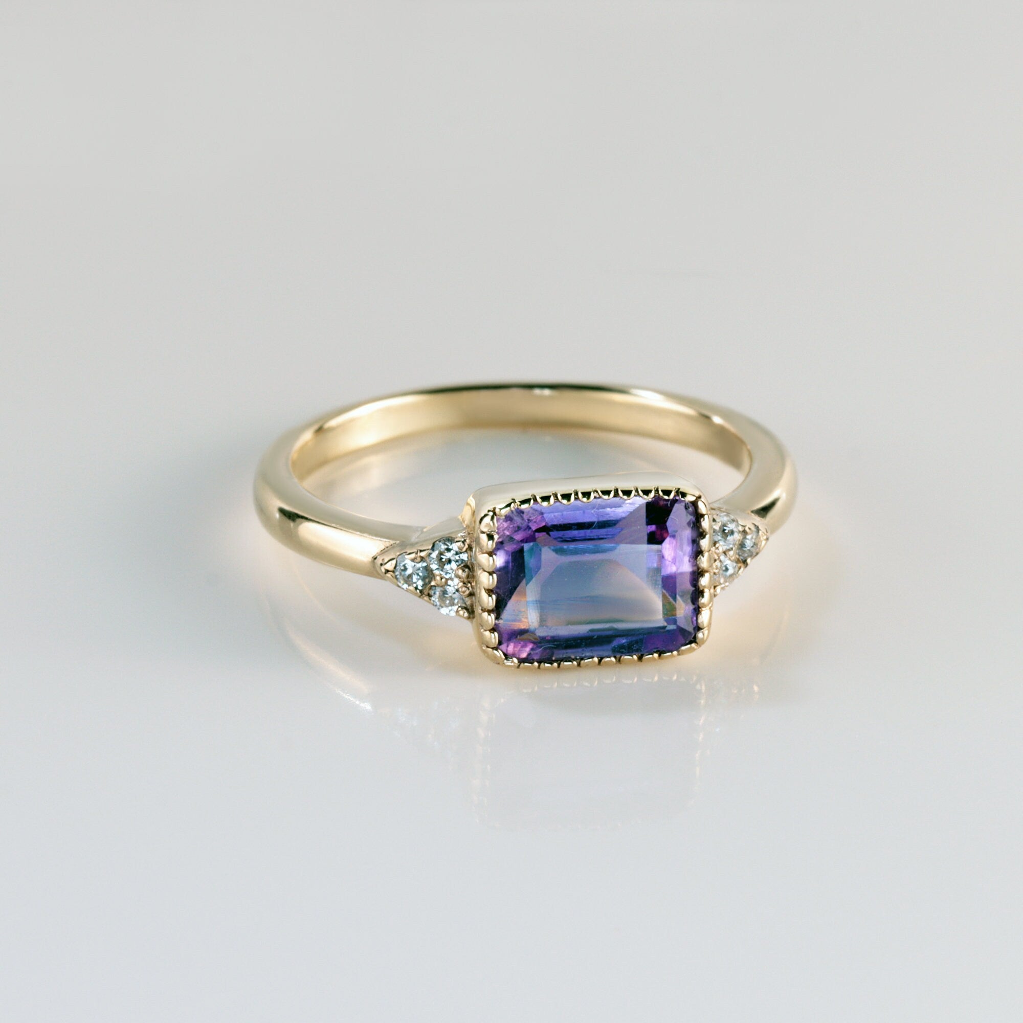 East-West Emerald Cut Purple Amethyst Ring with Clear Quartz Accents - H.L.Jewelry