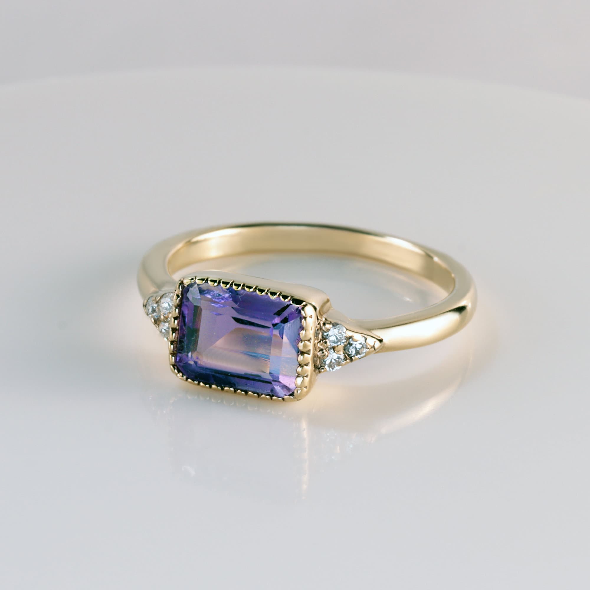 East-West Emerald Cut Purple Amethyst Ring with Clear Quartz Accents - H.L.Jewelry