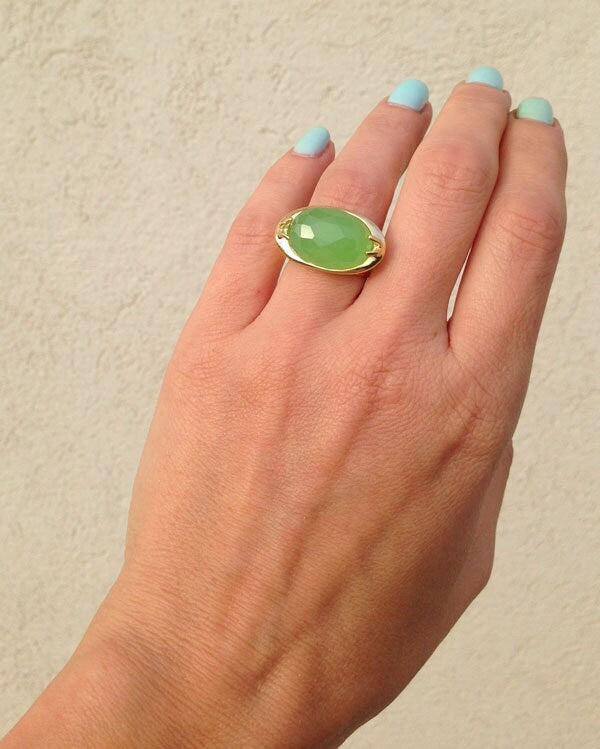 East-West Large Oval Rose Cut Green Chalcedony Bold Ring - H.L.Jewelry