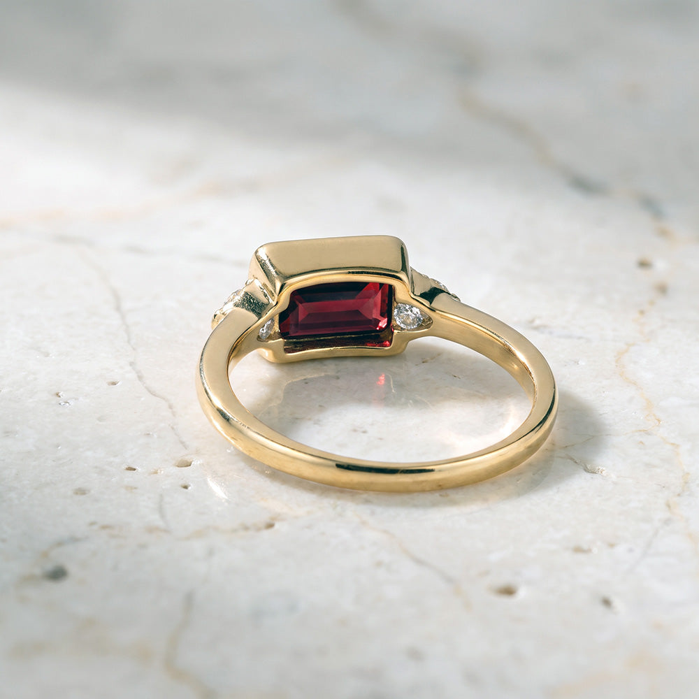 East-West Octagon Red Garnet Ring with Clear Quartz Assents - H.L.Jewelry
