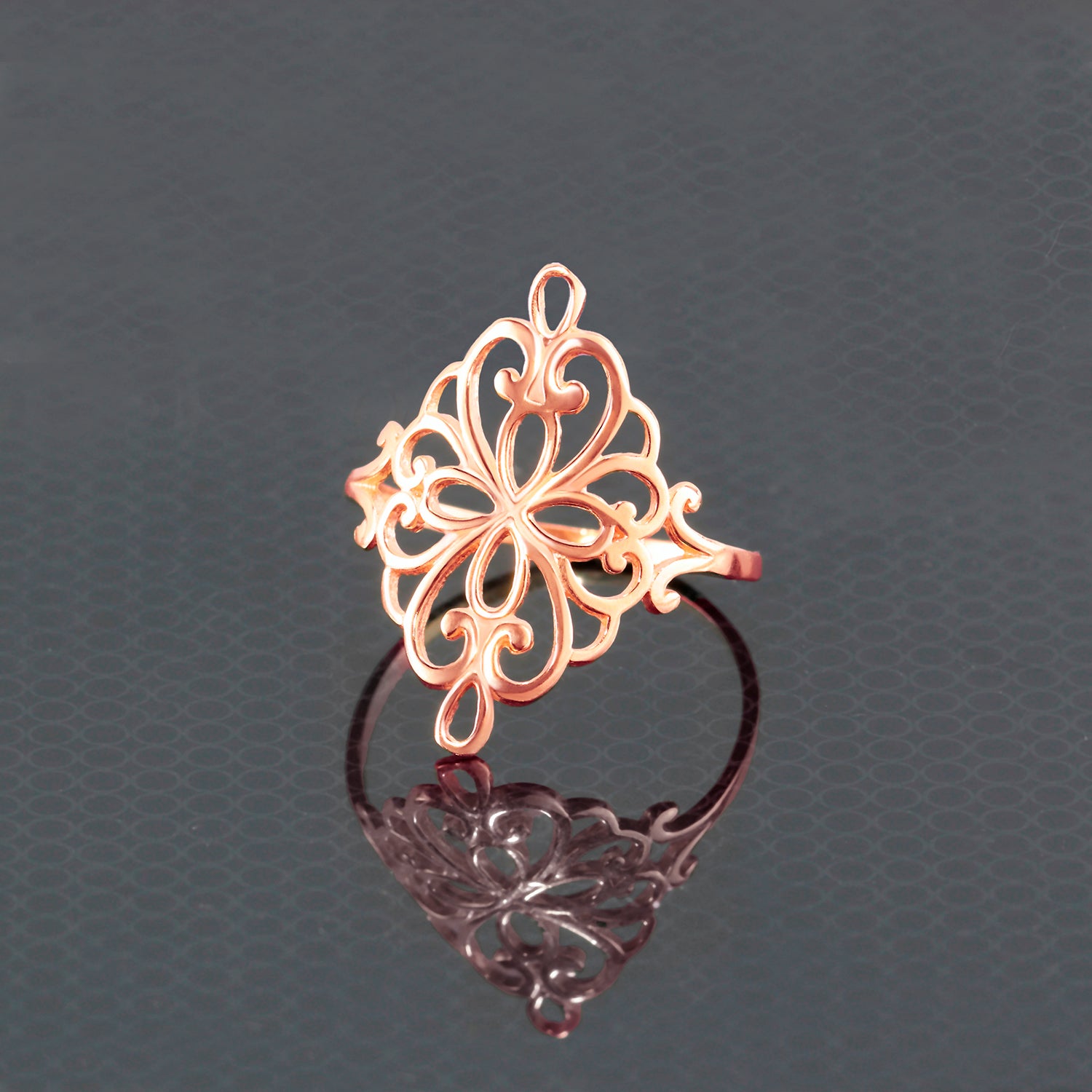 Elegance in Bloom: Lace Flower Ring - H.L.Jewelry