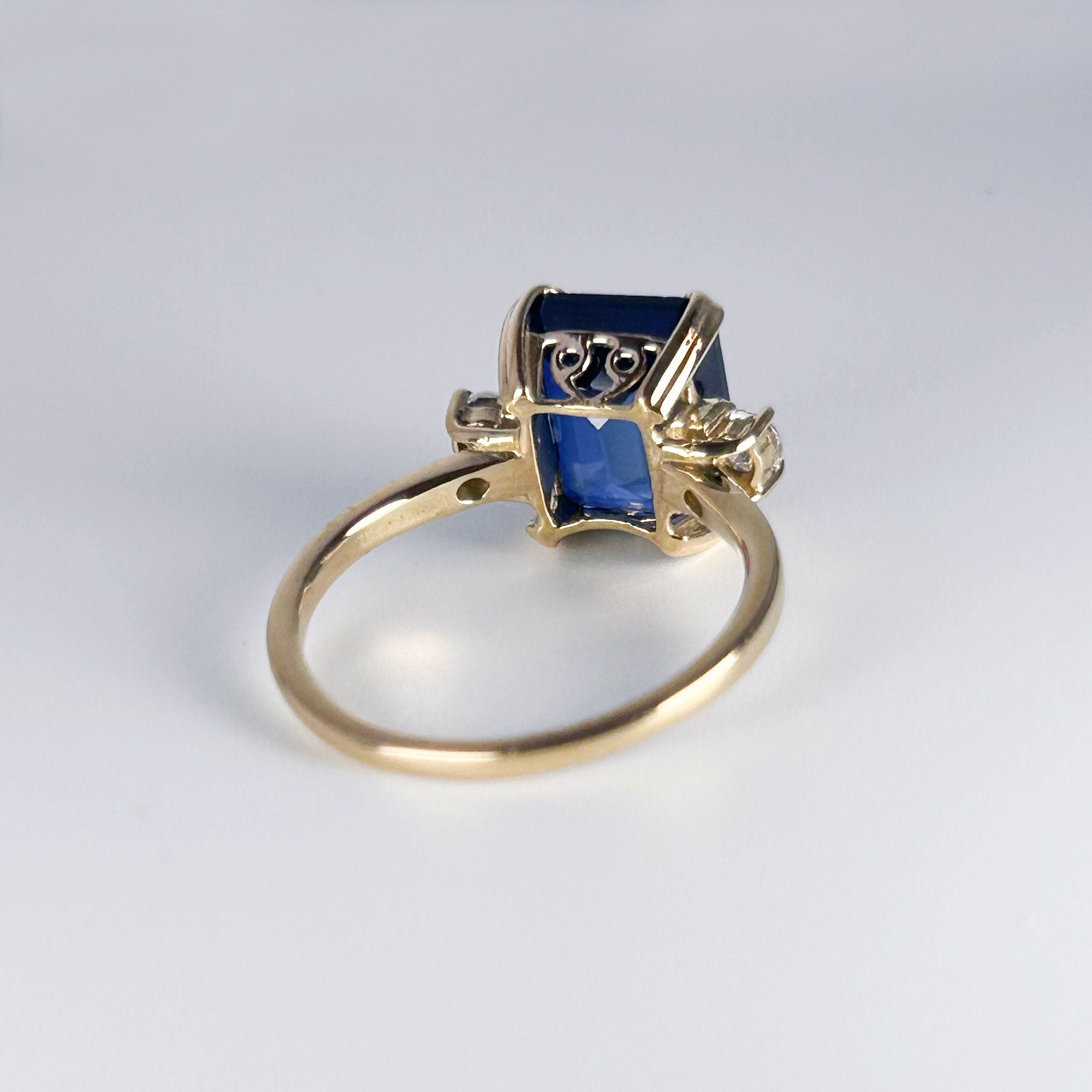 Emerald-Cut Blue Sapphire Ring with Clear Quartz Accents - H.L.Jewelry