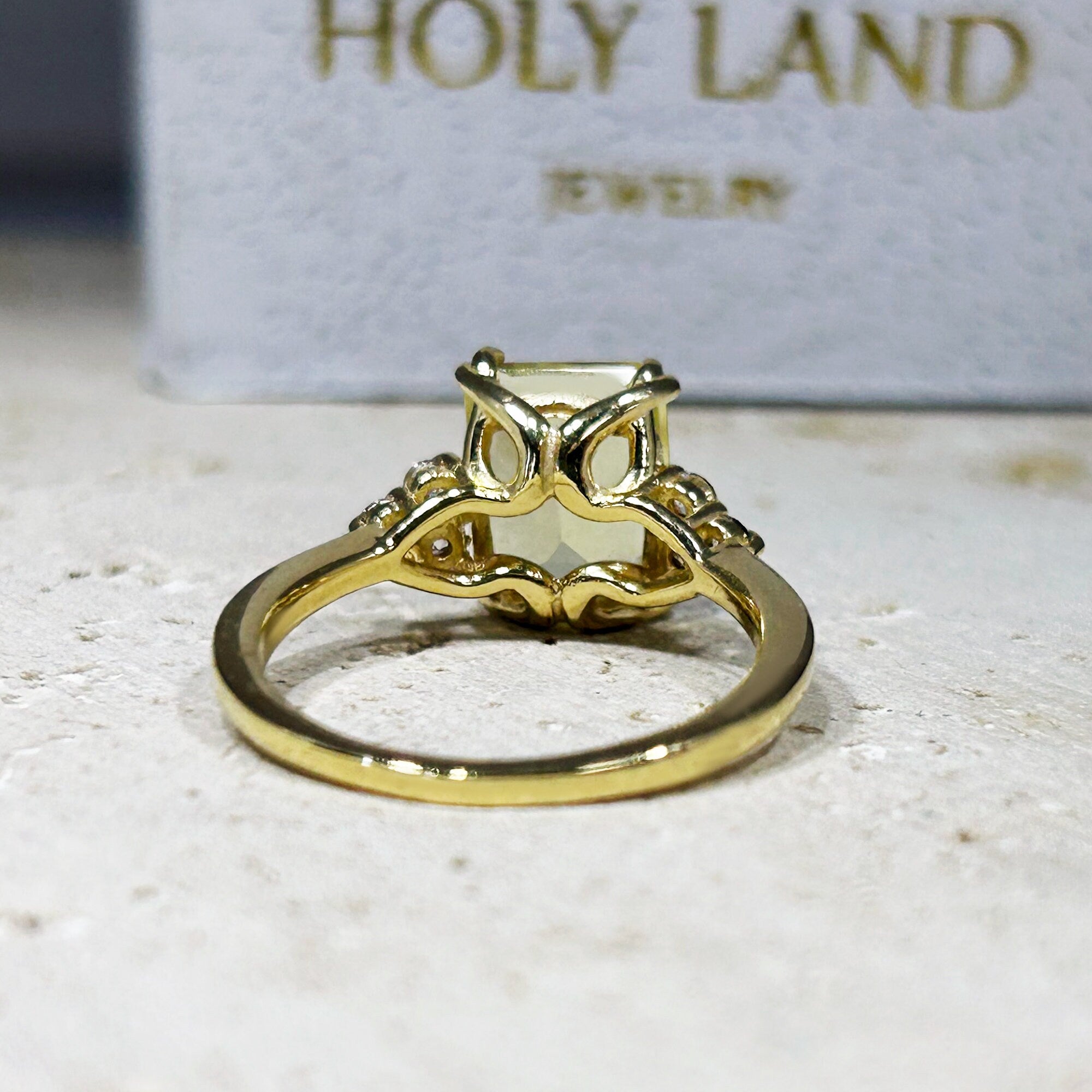 Emerald-Cut Lemon Quartz Engagement Ring with Clear Quartz Accents - H.L.Jewelry
